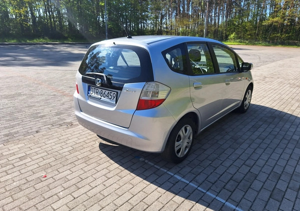 Honda Jazz cena 21999 przebieg: 124000, rok produkcji 2009 z Góra małe 154